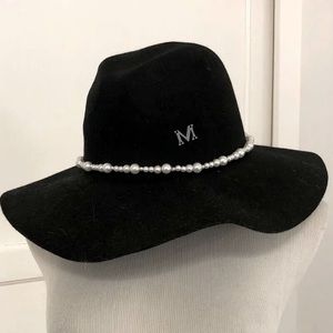 Black large rim winter hat with white pearls for women